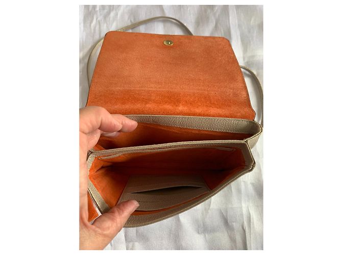 Autre Marque Borsa a tracolla Capulet London Pelle Caviale Beige Oro D'oro - vista 5
