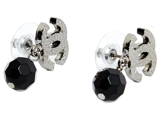 Chanel silberner CC und schwarze Perle - Ansicht 2