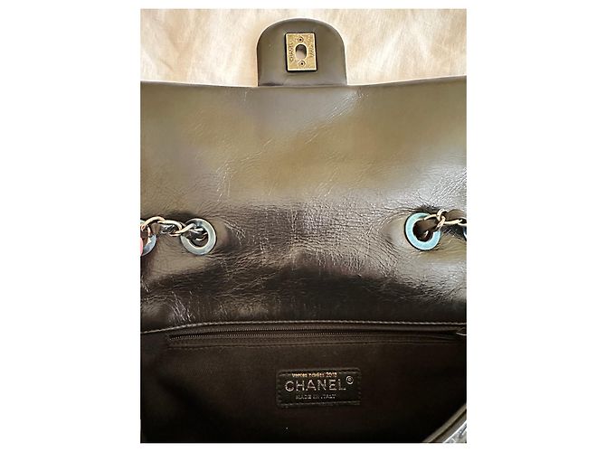 Borsa a tracolla Chanel Timeless in pelle nera (Edizione limitata) Nero - vista 4