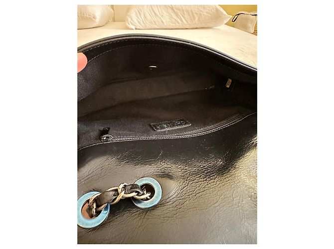 Borsa a tracolla Chanel Timeless in pelle nera (Edizione limitata) Nero - vista 6