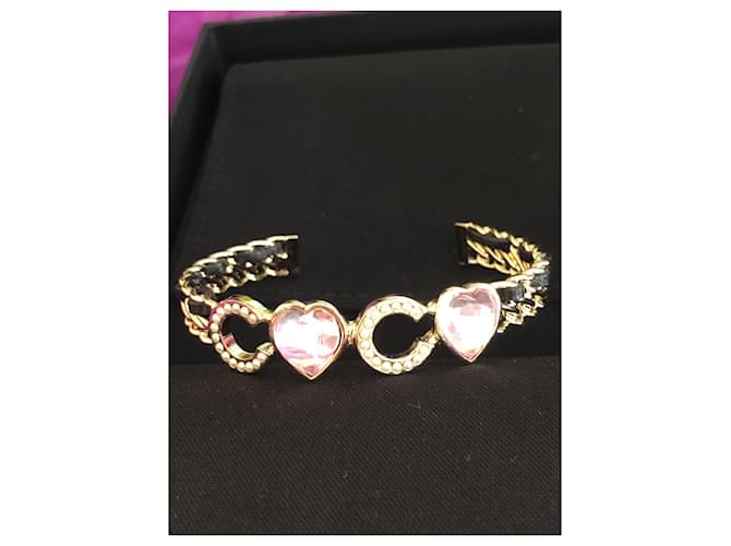 Chanel Coco Crush Gold hardware - vista 5