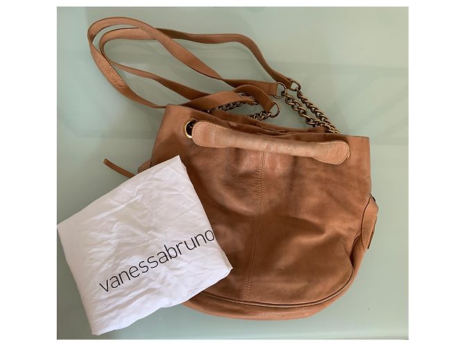 Bolsa de mão Vanessa Bruno Caprice em couro bege - vista 3