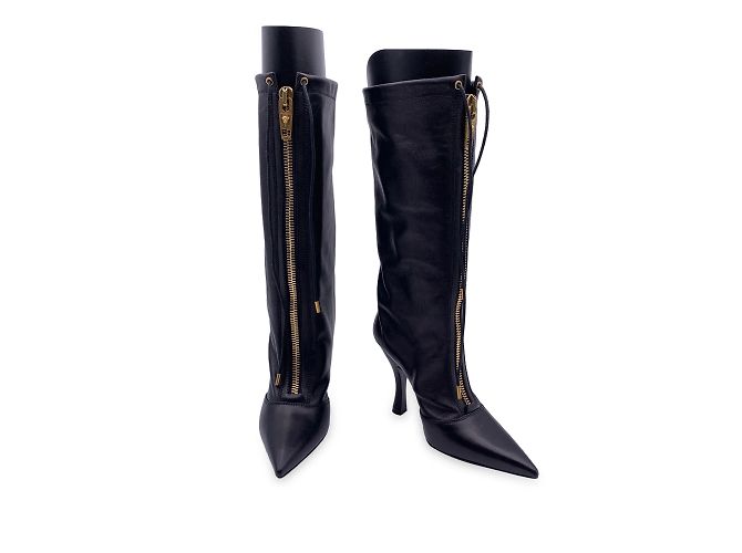 Versace Stivali con tacco in pelle nera con zip centrale 36 Nero - vista 2