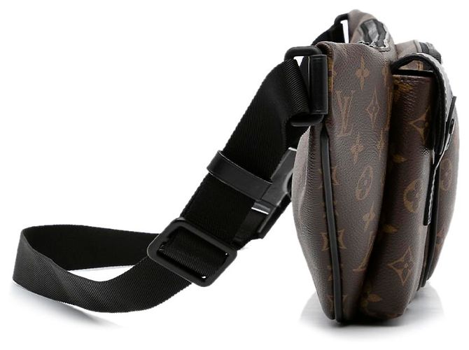 Bumbag Marsupio Louis Vuitton con monogramma marrone Macassar Christopher - vista 3