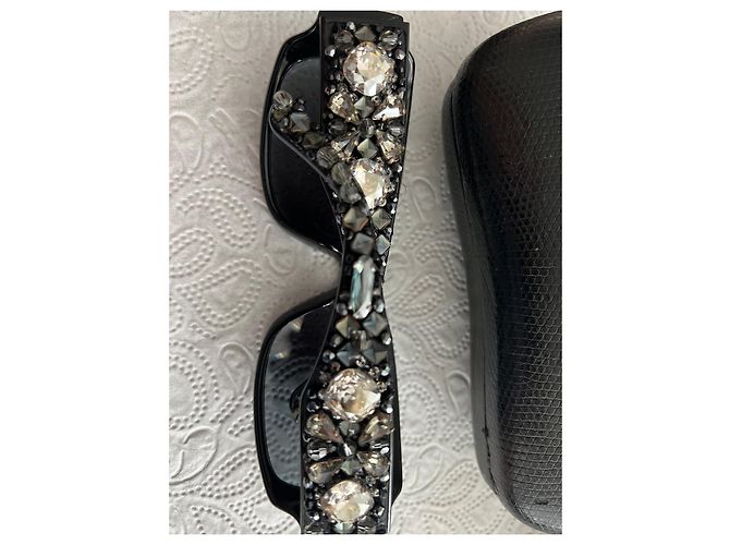 Chanel Crystal Bijou Numero 1 Gafas de sol negras Negro - vista 5