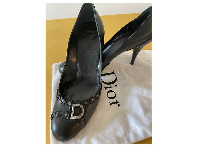 Dior Pumps aus schwarzem Leder Größe 40 - Ansicht 3