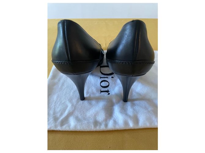 Dior Pumps aus schwarzem Leder Größe 40 - Ansicht 4