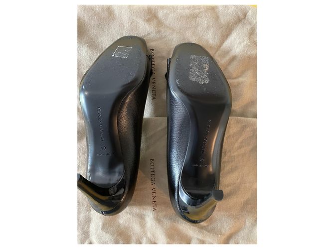 Décolleté Bottega Veneta in pelle nera taglia 40 - vista 4