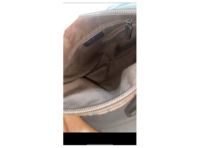 Borsa hobo Gucci monogramma in nylon marrone - vista 4