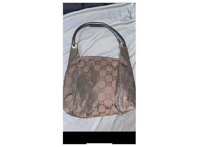 Borsa hobo Gucci monogramma in nylon marrone - vista 5