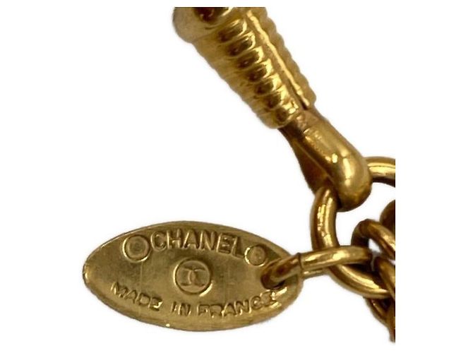 *** Collar lupa CHANEL - vista 3