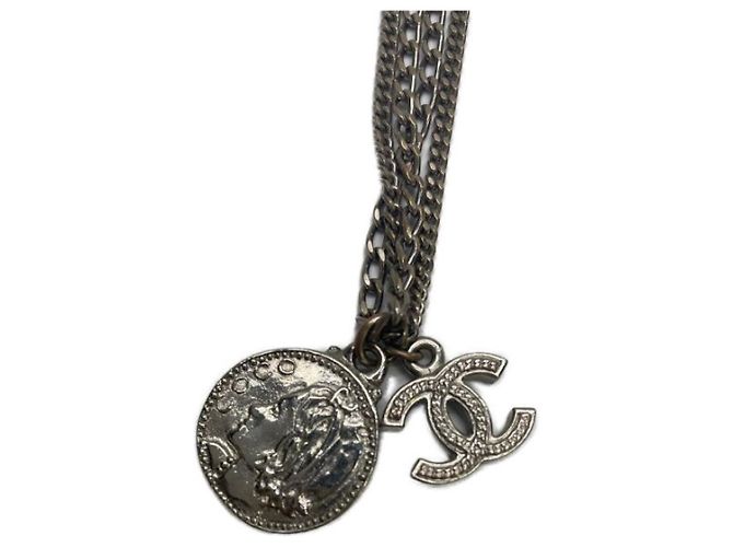 Collar Chanel plata - vista 3