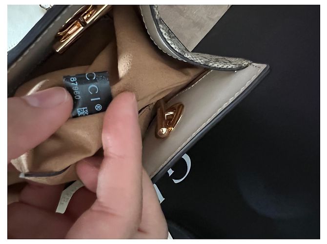Borsa a mano Gucci Padlock beige in tessuto - vista 15