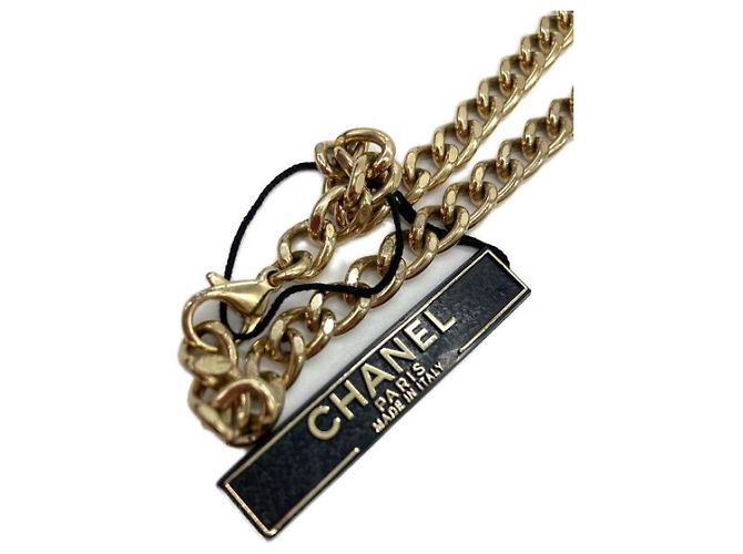 ***Collana CHANEL con placca in cocco con strass Rosa D'oro - vista 4