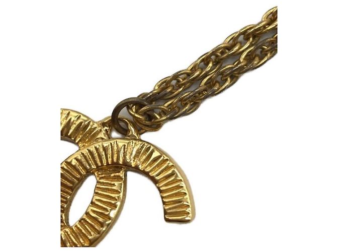 ***Collar CHANEL marca coco Dorado - vista 4