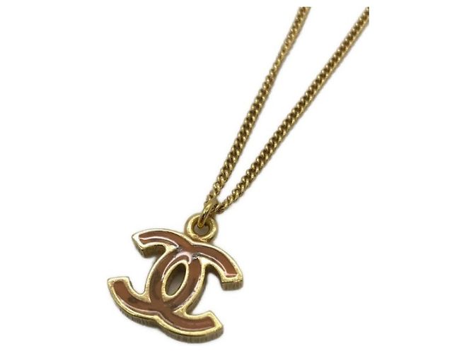 ***CHANEL [ANTIGO] Colar com marca de coco com processamento coxo Dourado - vista 2