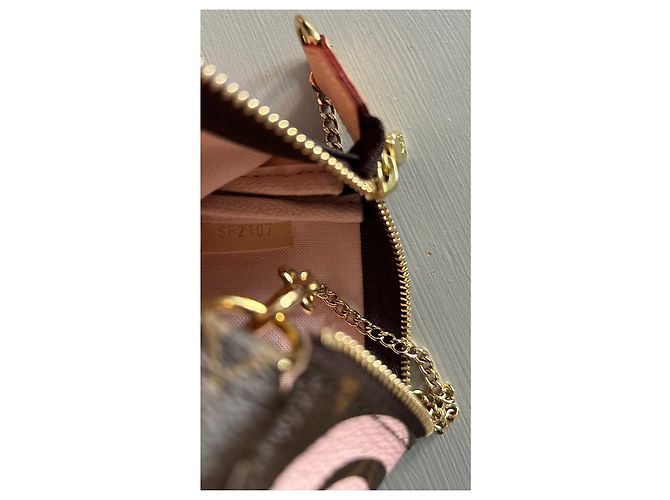 Organizer Louis Vuitton Accesorios mini pochette Edición Limitada Verano 2017 Capri Rosa - vista 8