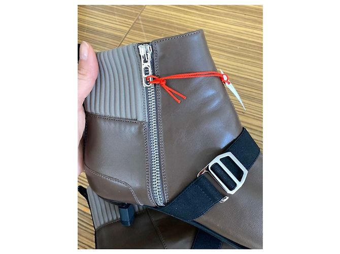 Constance Hermès Botines de cuero con hebillas Castaño - vista 6