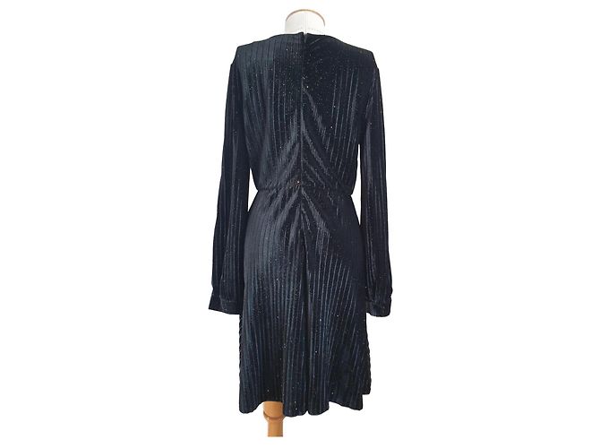 Max Mara Kleid aus schwarzem Samt - Ansicht 2