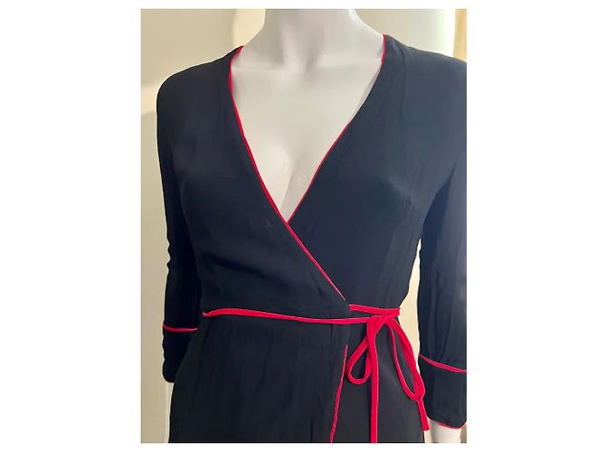 Reformation Vestido envelope de viscose em chiffon reformado Preto Vermelho - vista 3