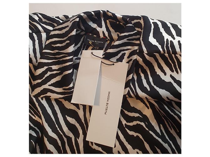 Magda Butrym Chemise en soie noire motif zèbre Blanc - vue 7