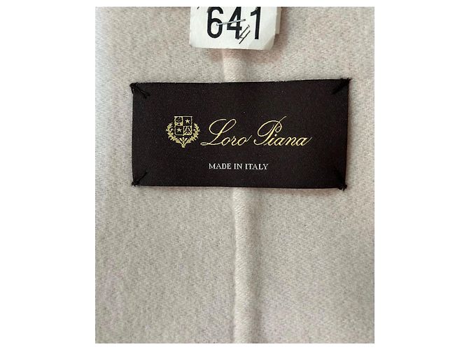 Abrigo Loro Piana de cachemira beige - vista 3