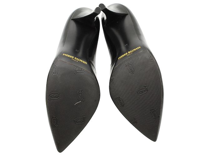 Pierre Balmain High Heels aus schwarzem Lackleder - Ansicht 5