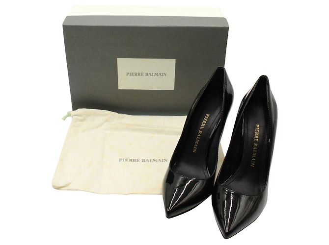 Pierre Balmain High Heels aus schwarzem Lackleder - Ansicht 7