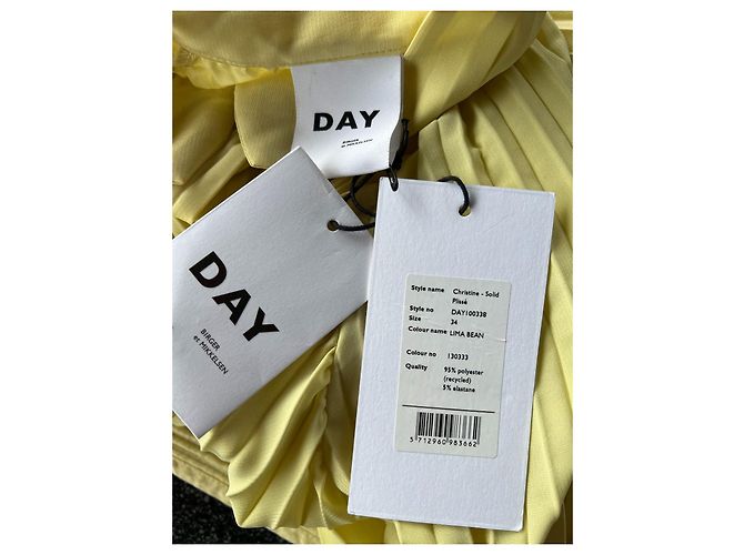 Vestido Christine Plissé Amarelo Day Birger & Mikkelsen - vista 4