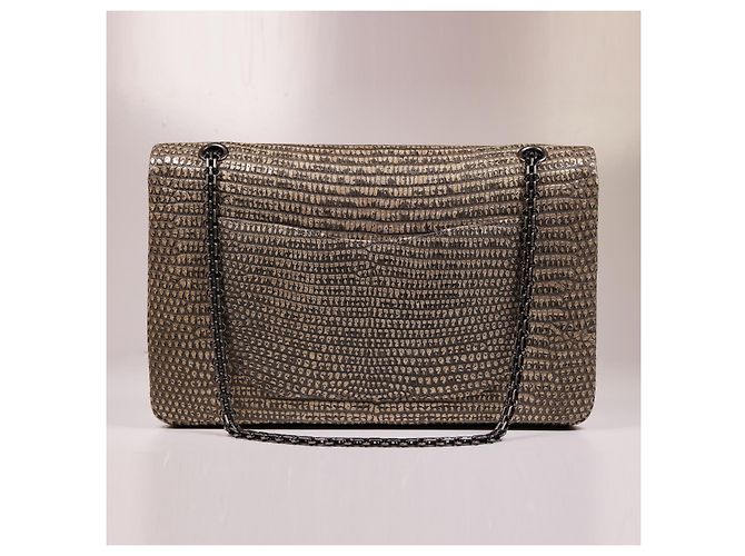 2.55 Incredibile borsa Chanel in lucertola naturale con patta foderata Jumbo Multicolore - vista 2