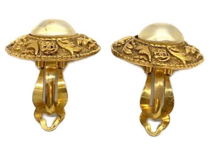 ***Orecchini di perle finte CHANEL D'oro - vista 3
