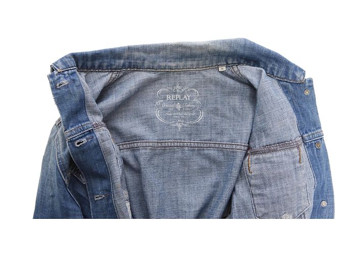 Autre Marque Wiederholung, Blaue Jeansjacke. - Ansicht 5