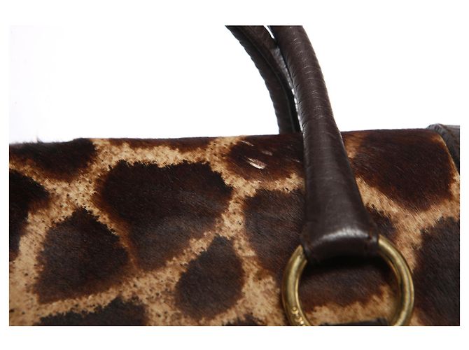 DOLCE & GABBANA, Bolsa com couro marrom e estampa de girafa em pelo de bezerro. - vista 6