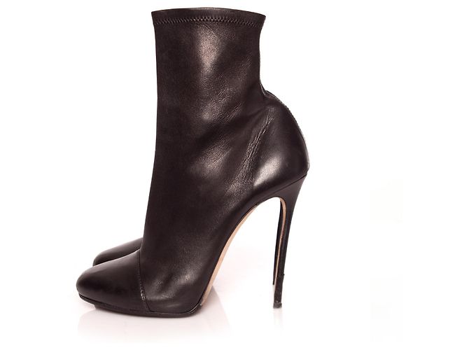 Dsquared2, stivaletti in morbida pelle stretch nera. Nero - vista 2