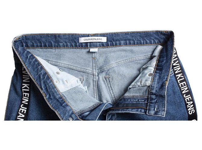 Calvin Klein, Vaqueros azules con ribete con logo. - vista 7