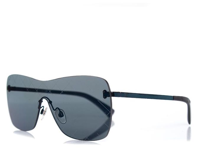 Chanel, Gesteppte Sonnenbrille „Shield“ in Blau - Ansicht 2