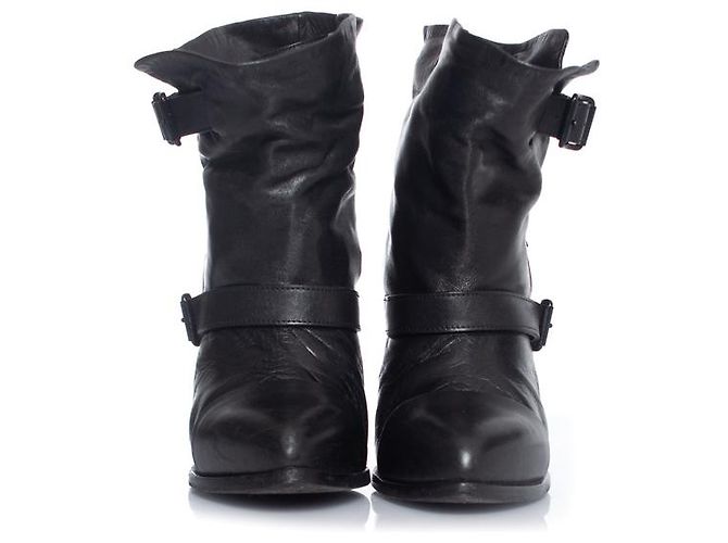 GIVENCHY, Botines de piel de becerro negros - vista 4