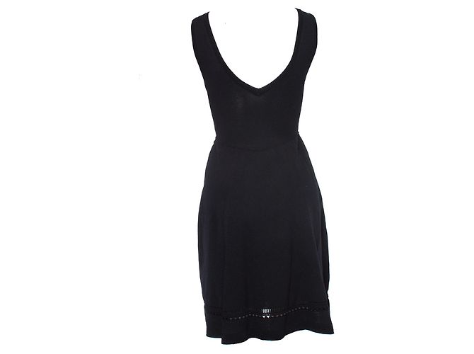 Sandro, vestido negro evasé con bordado. - vista 2
