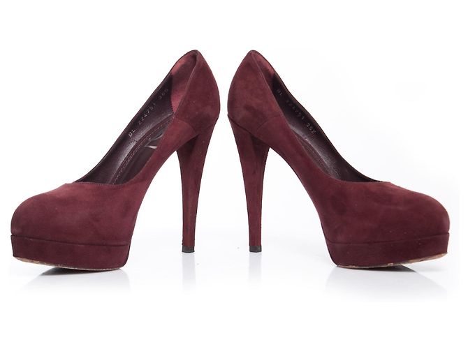 YVES SAINT LAURENT, Décolleté Gaby in camoscio Rosso - vista 3
