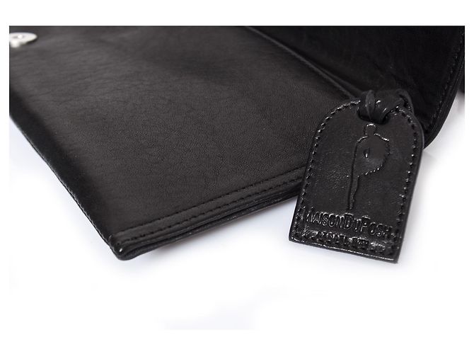 Autre Marque Casa Du Posh, Clutch de couro com anel articulado na cor preta. Preto - vista 5