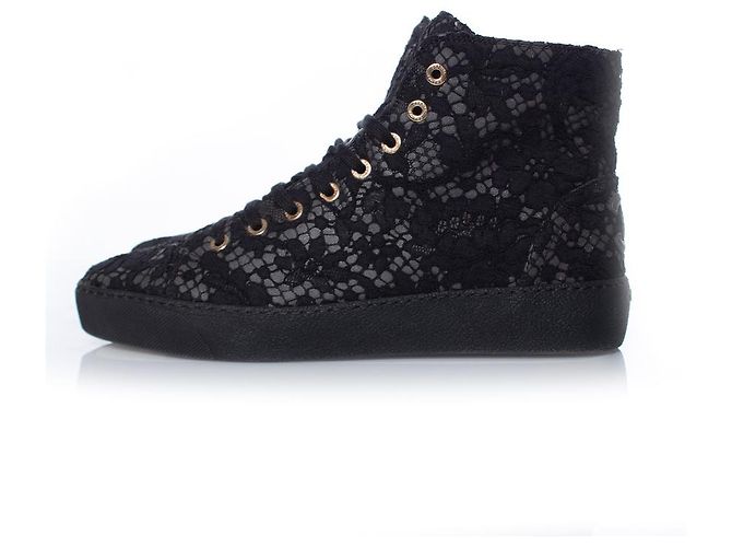 Chanel, Sneakers alte in pizzo Nero - vista 2