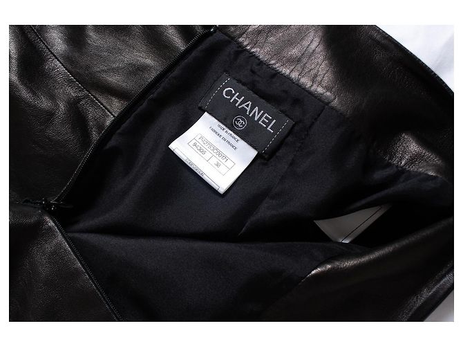 Chanel, Lederrock mit Schlitz Schwarz - Ansicht 8