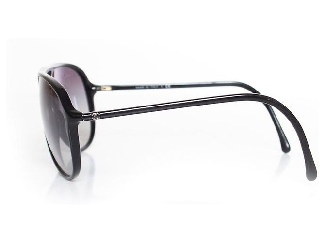 Chanel, Schwarze Pilotensonnenbrille - Ansicht 6