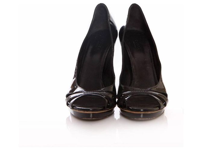 gucci, sandali con plateau in vernice nera. - vista 2