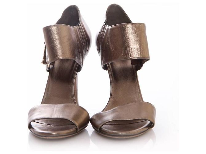 Gucci, bronzefarbene Sandalen in Größe 39. - Ansicht 4