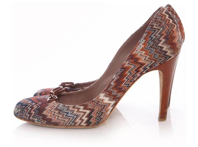 MISSONI, mehrfarbige Pumps mit braunem Absatz. - Ansicht 2