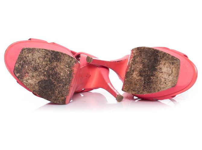 SAINT LAURENT, Tacchi tributo in pelle rosa. - vista 7