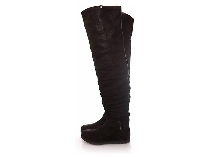 Prada, botas largas de cuero negro arrugado. - vista 2