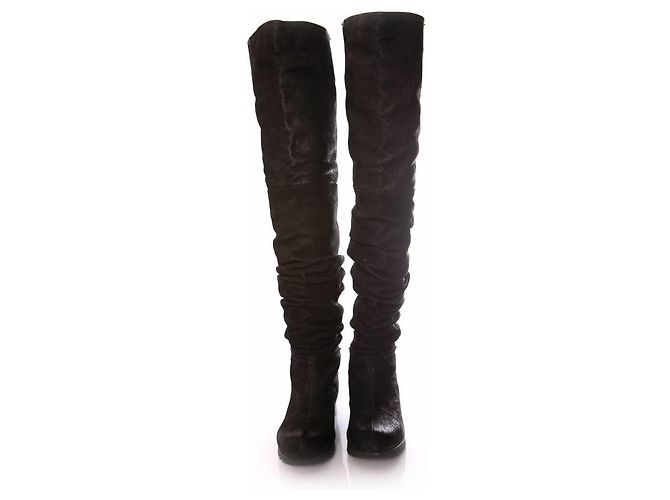 Prada, botas largas de cuero negro arrugado. - vista 5