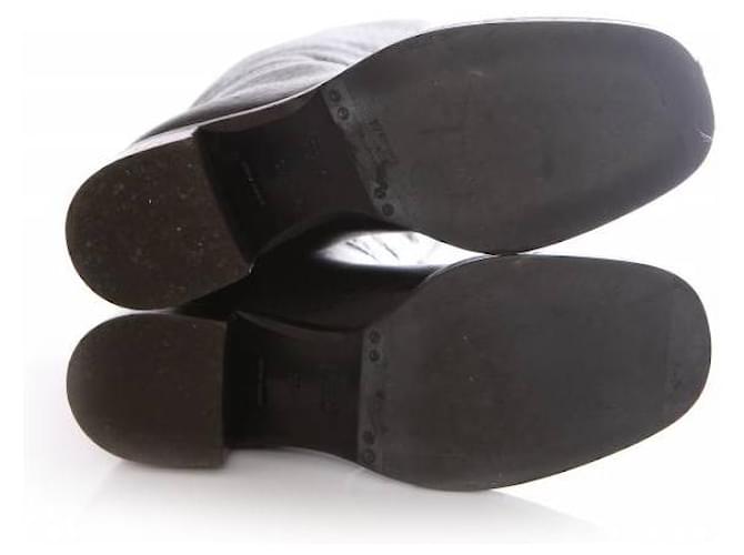Prada, BOTAS DE PIEL GRANULADA NEGRA. Negro - vista 6